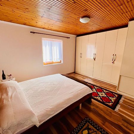 בראט Nena'S Dashe House מראה חיצוני תמונה